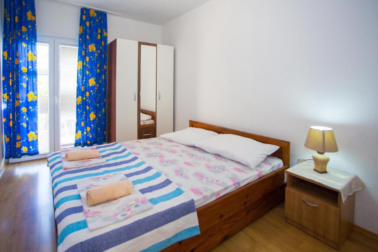 Apartments With A Parking Space Baska Voda, Makarska - 6761 Екстер'єр фото