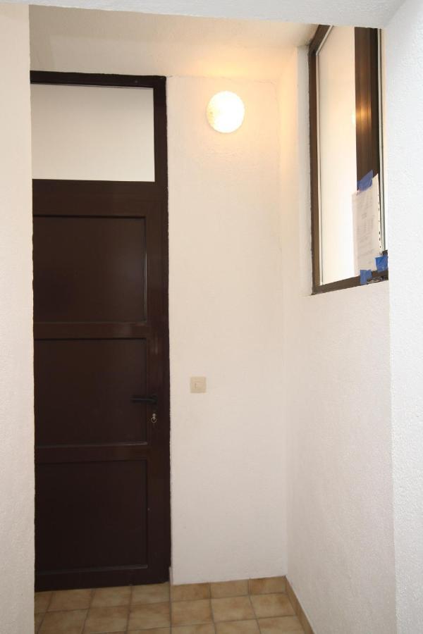 Apartments With A Parking Space Baska Voda, Makarska - 6761 Екстер'єр фото