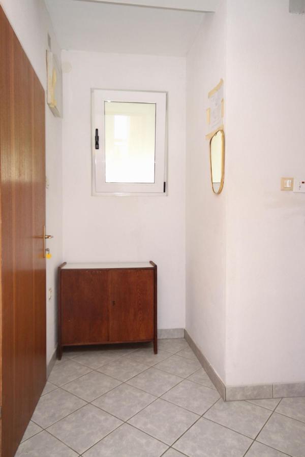 Apartments With A Parking Space Baska Voda, Makarska - 6761 Екстер'єр фото