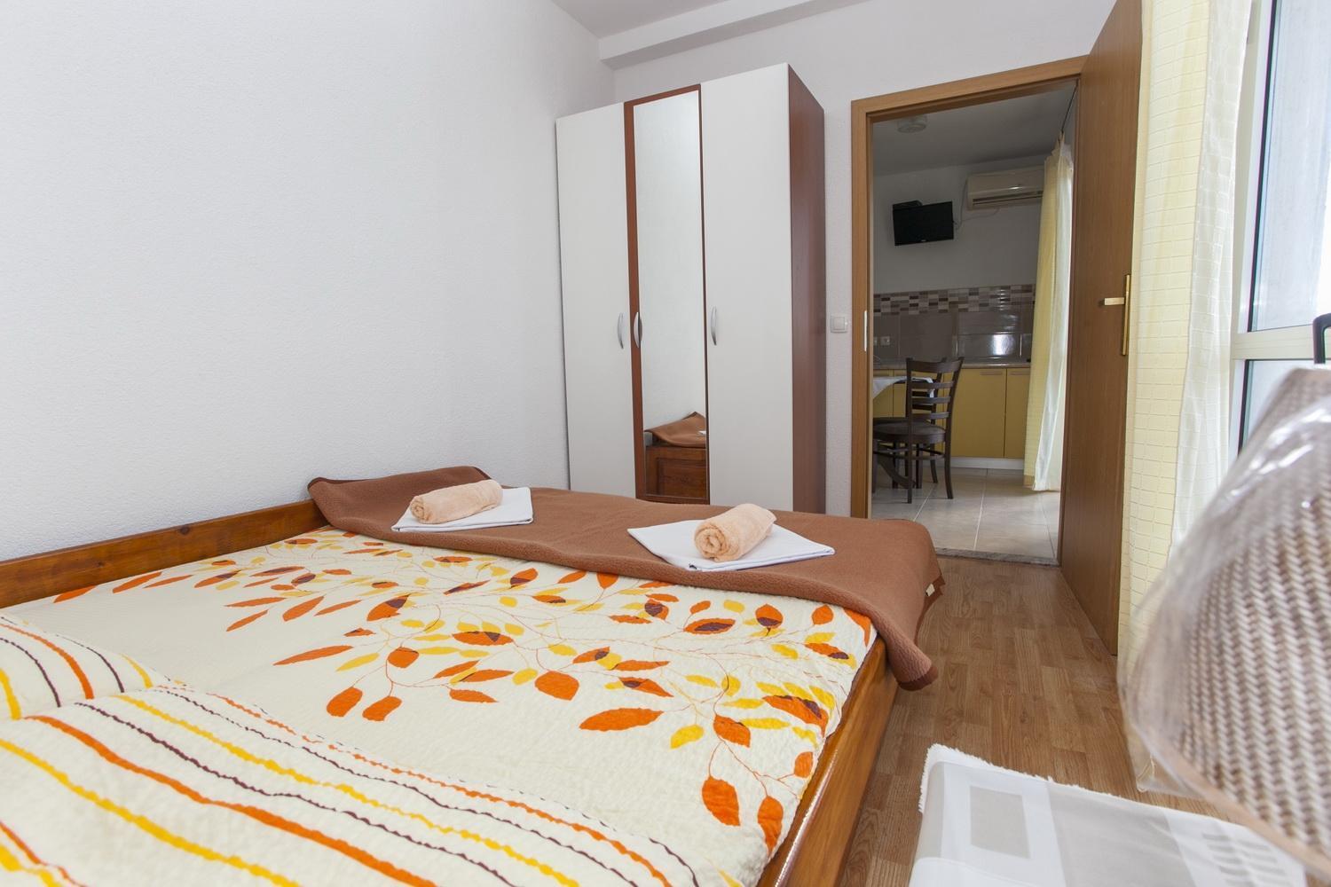 Apartments With A Parking Space Baska Voda, Makarska - 6761 Номер фото