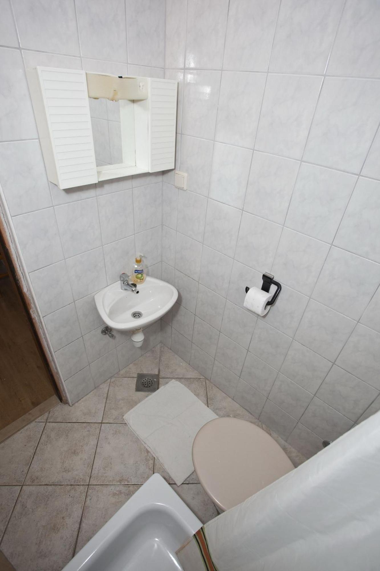 Apartments With A Parking Space Baska Voda, Makarska - 6761 Номер фото